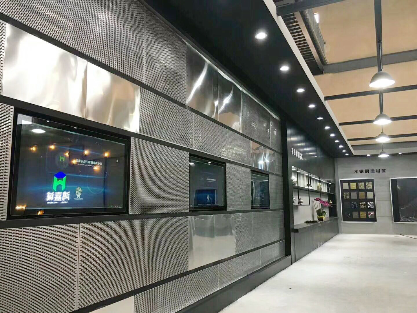 淺談綠植在展廳設(shè)計中的作用